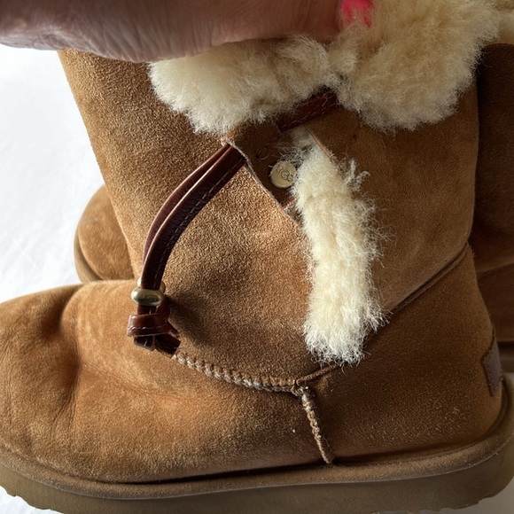 Ugg Australia MAIA leather drawstring metal beads suede boot Size 10 - Picture 4 of 14